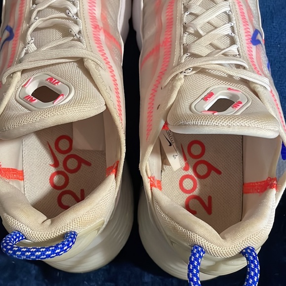 Nike Air Max 2090 Athletic Sneakers Women’s Size 7 - Picture 12 of 14